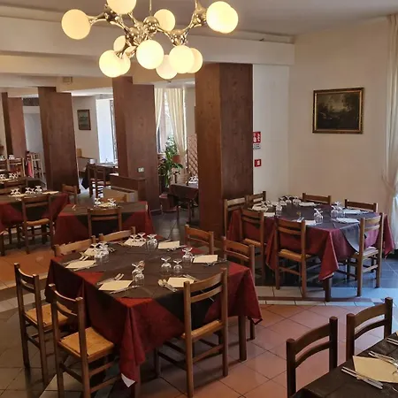 Del Ampollino Hotel