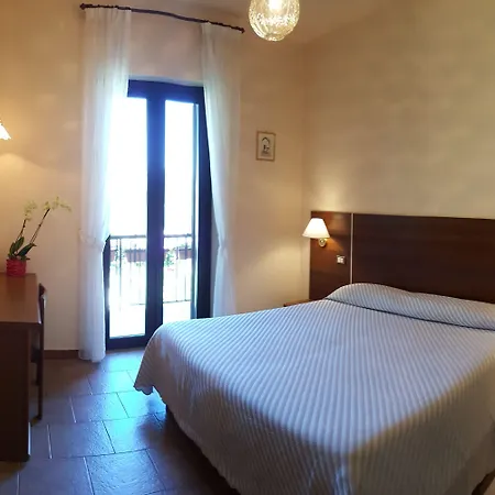 Del Ampollino Caprara (Crotone)