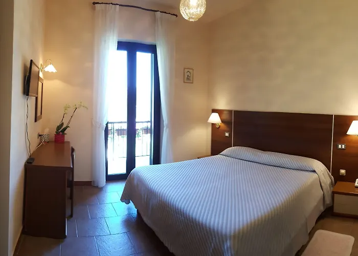 Del Ampollino Caprara (Crotone)