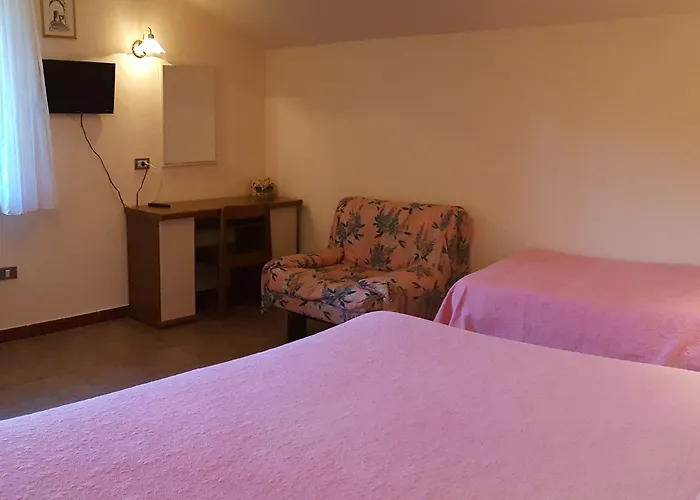 Del Ampollino Hotel Caprara (Crotone)